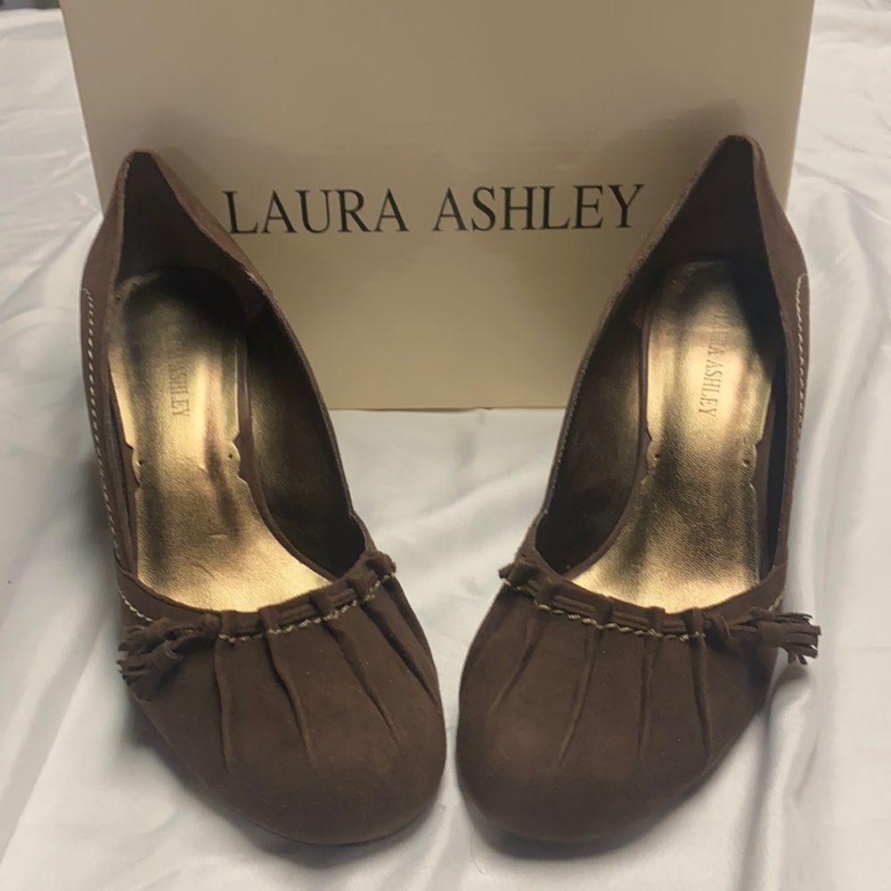 Laura Ashley brown suede heels
